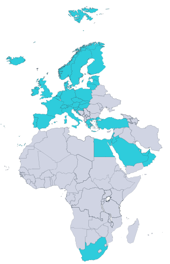 Mapa de EMEA con Noruega, Islandia, Reino Unido, Irlanda, Francia, España, Portugal, Suecia, Finlandia, Estonia, Lituania, Letonia, Chequia, Alemania, Dinamarca, Países Bajos, Bélgica, Suiza, Polonia, Eslovaquia, Hungría, Austria, Eslovenia, Croacia, Italia, Grecia, Turquía, Jordania, Líbano, Arabia Saudí, Bahréin, Qatar, Emiratos Árabes Unidos, Omán, Egipto y Sudáfrica resaltados.